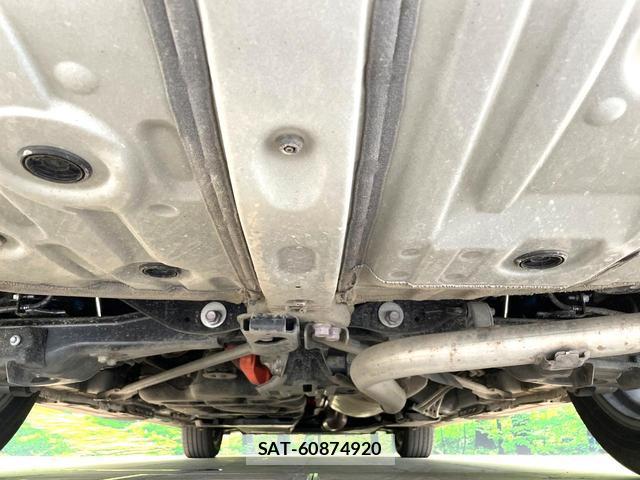 Toyota ALPHARD HYBRID 2024-06 8221979-18