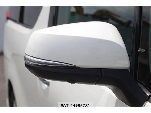 Toyota ALPHARD HYBRID 2018-05 8222104-15