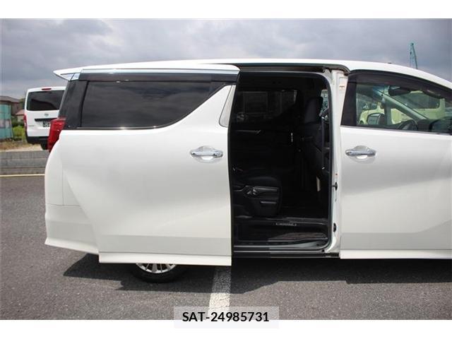 Toyota ALPHARD HYBRID 2018-05 8222104-18