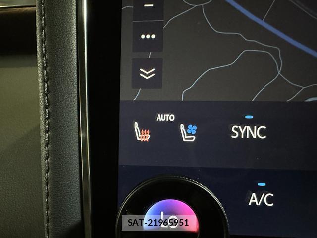 Toyota ALPHARD HYBRID 2023-07 8223011-18