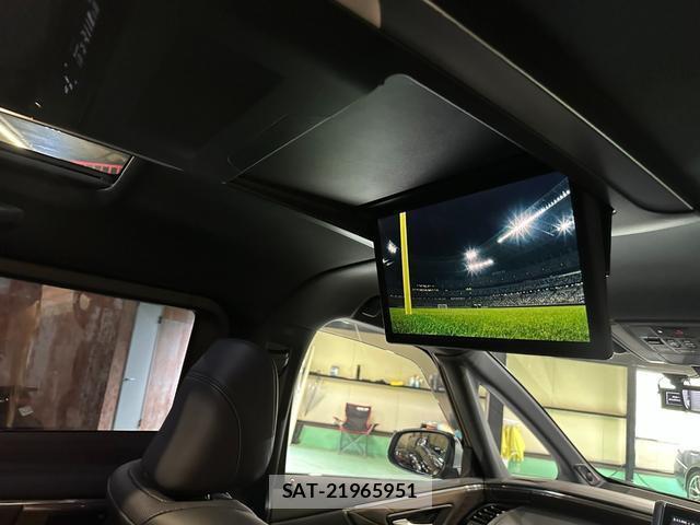 Toyota ALPHARD HYBRID 2023-07 8223011-3