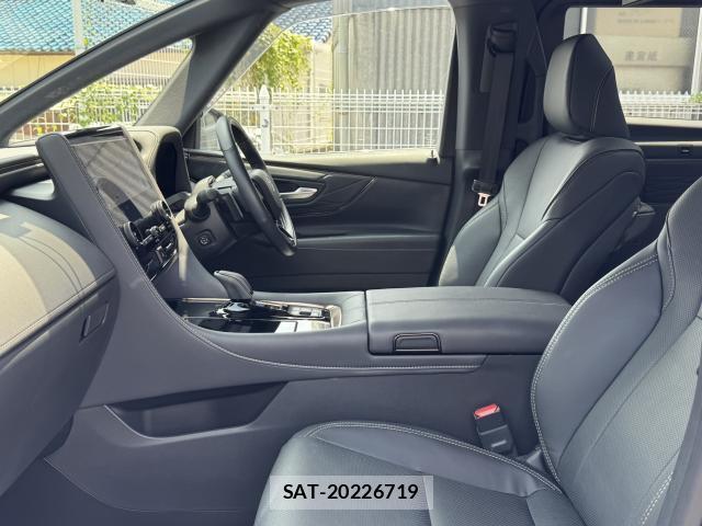 Toyota ALPHARD HYBRID 2024-12 8223235-5