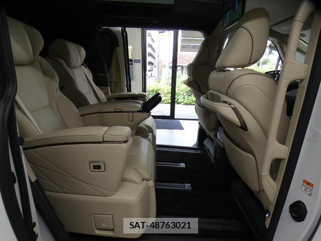 Toyota ALPHARD HYBRID 2023-09 8224737-7