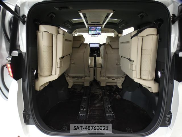 Toyota ALPHARD HYBRID 2023-09 8224737-8