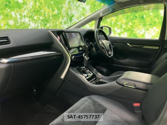 Toyota ALPHARD HYBRID 2017-05 8225204-5