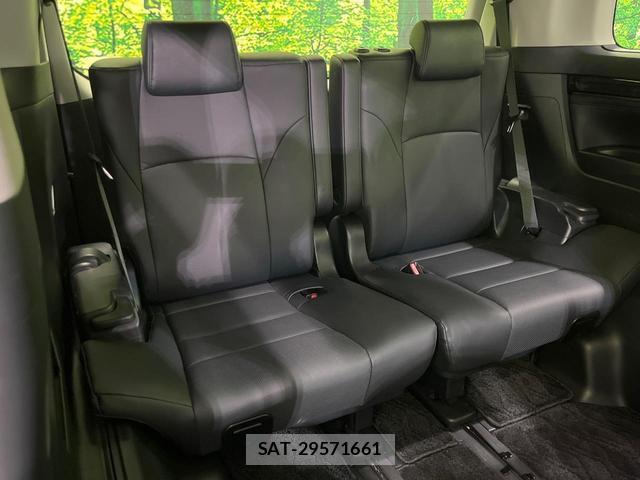 Toyota ALPHARD 2018-11 8216174-9