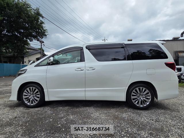 Toyota ALPHARD 2012-12 8216259-3