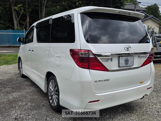Toyota ALPHARD 2012-12 8216259-4