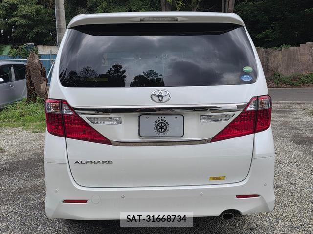 Toyota ALPHARD 2012-12 8216259-5
