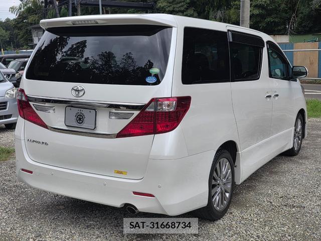 Toyota ALPHARD 2012-12 8216259-6