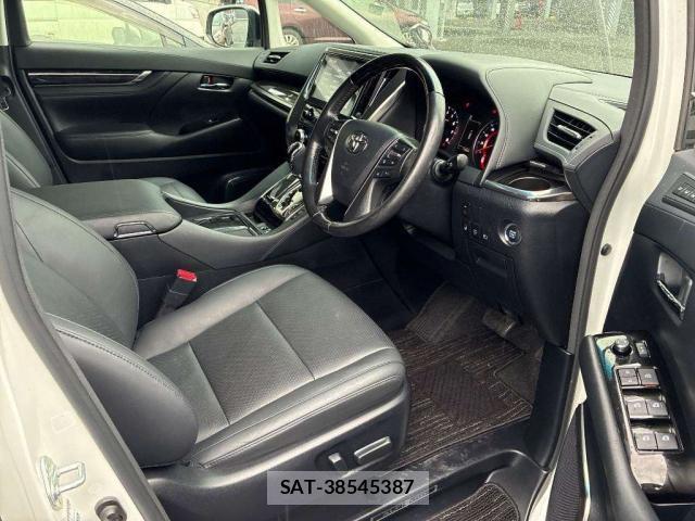 Toyota ALPHARD 2021-02 8216398-5