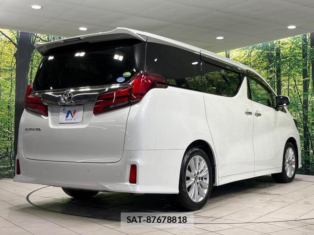 Toyota ALPHARD 2019-09 8216674-17