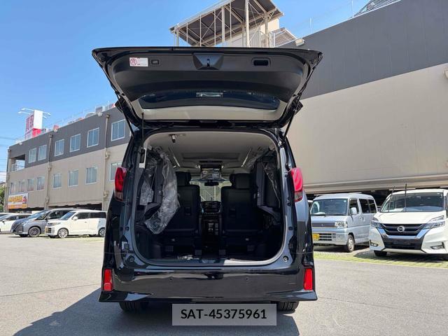 Toyota ALPHARD 2017-09 8216843-13