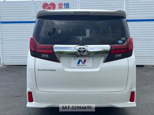 Toyota ALPHARD 2018-02 8216920-14