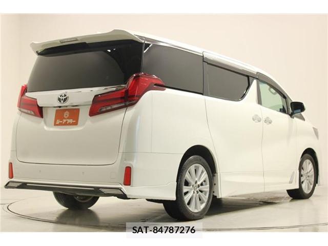Toyota ALPHARD 2019-08 8216942-11