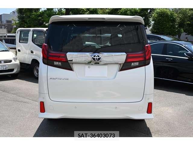 Toyota ALPHARD 2017-11 8217143-5