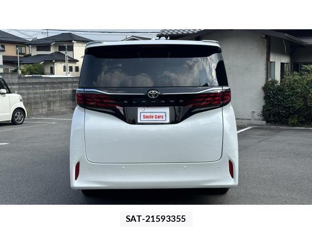 Toyota ALPHARD 2025-09 8217245-8