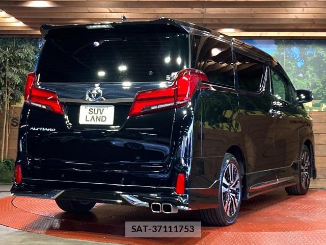 Toyota ALPHARD 2023-02 8217303-16
