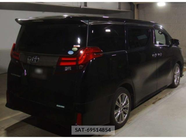 Toyota ALPHARD 2017-10 8218000-1