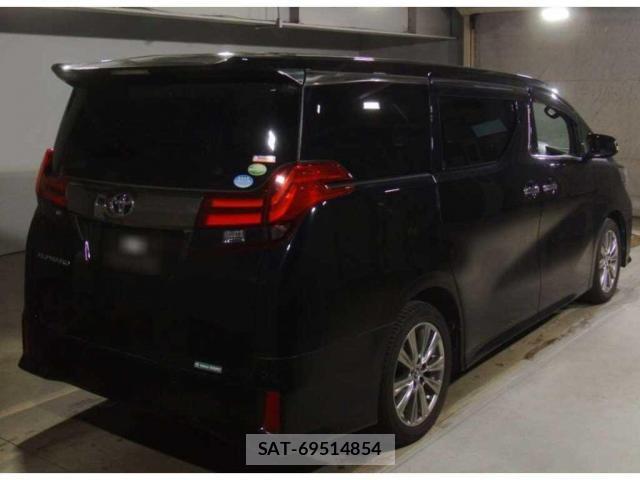 Toyota ALPHARD 2017-10 8218000-4
