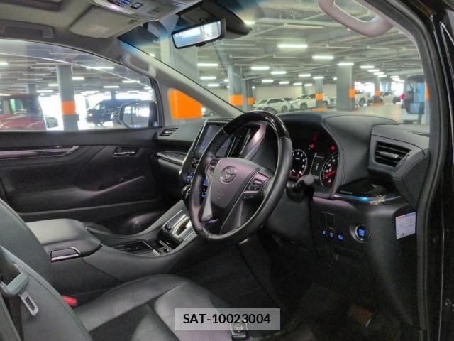 Toyota ALPHARD 2022-11 8218020-2