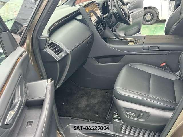 Toyota ALPHARD 2024-11 8218237-4