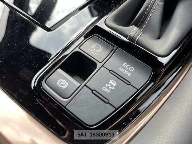Toyota ALPHARD 2023-12 8218366-16