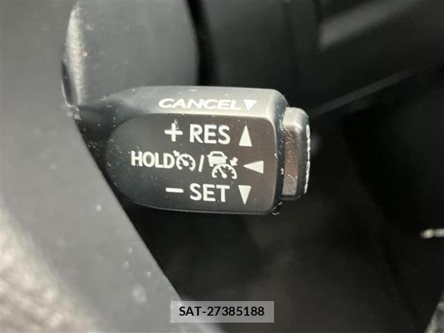 Toyota ALPHARD 2022-03 8218920-14