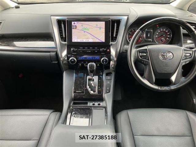 Toyota ALPHARD 2022-03 8218920-3