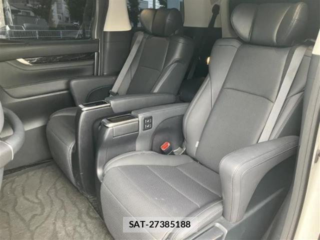 Toyota ALPHARD 2022-03 8218920-5