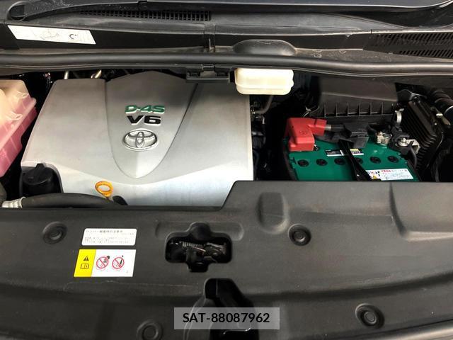 Toyota ALPHARD 2019-04 8219431-18