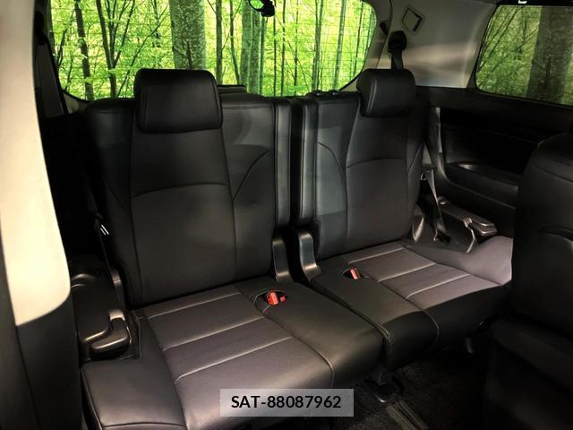 Toyota ALPHARD 2019-04 8219431-9
