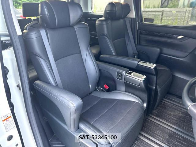 Toyota ALPHARD 2020-03 8219474-8