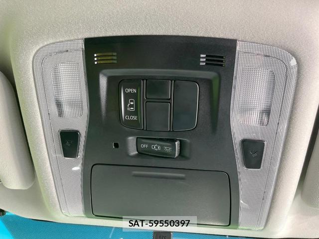 Toyota ALPHARD 2017-10 8219529-5