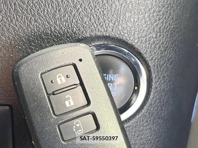 Toyota ALPHARD 2017-10 8219529-6