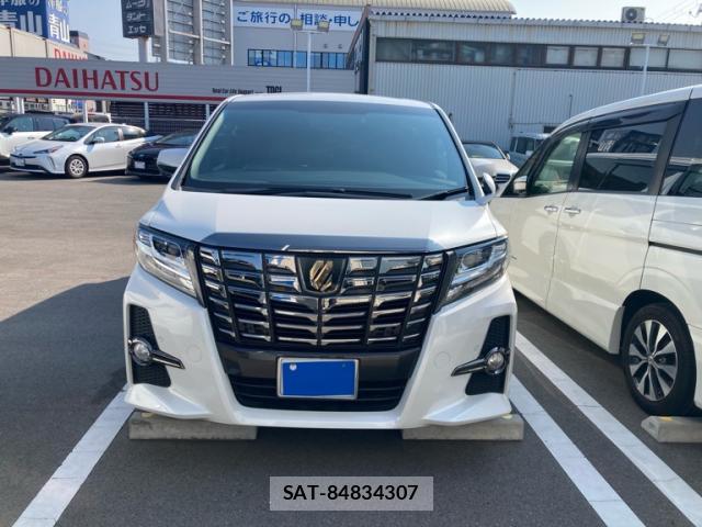 Toyota ALPHARD 2017-04 8220148-1