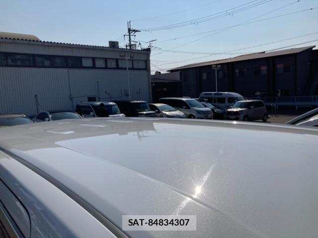Toyota ALPHARD 2017-04 8220148-12