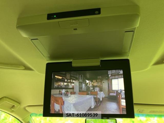 Toyota ALPHARD 2016-06 8220190-12
