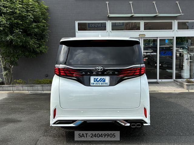 Toyota ALPHARD 2024-11 8220192-10