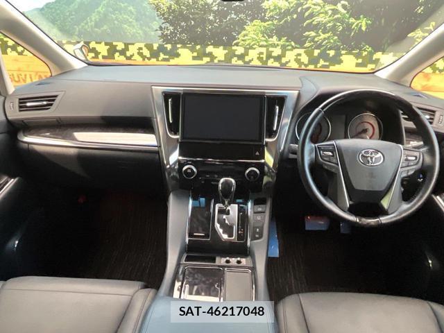Toyota ALPHARD 2019-09 8220370-1