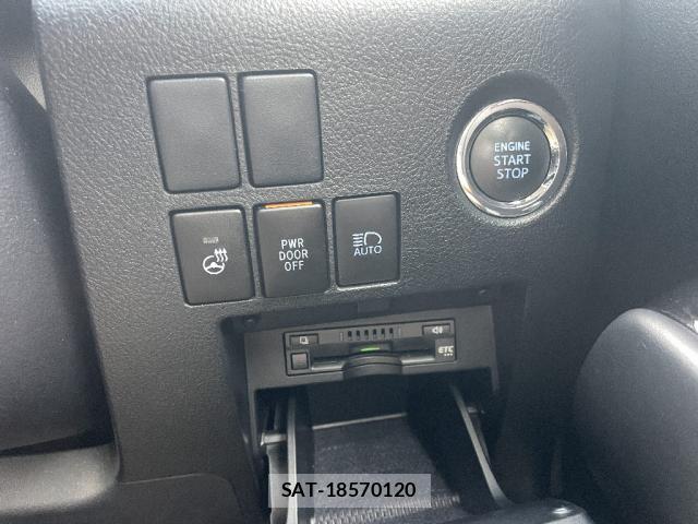 Toyota ALPHARD 2019-04 8220442-17