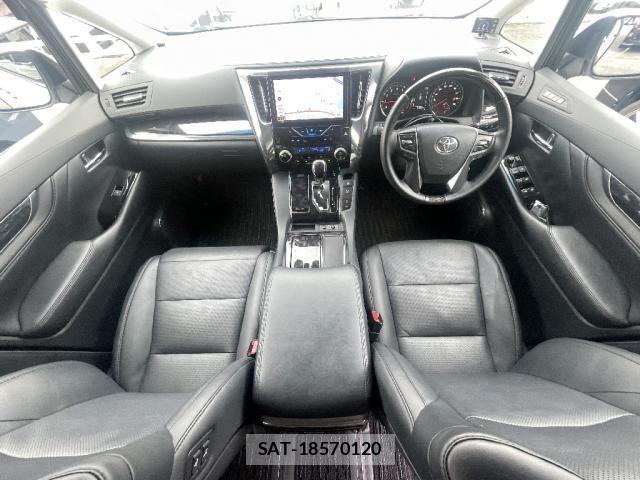 Toyota ALPHARD 2019-04 8220442-2