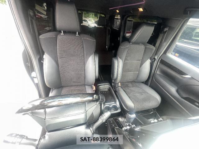 Toyota ALPHARD 2020-12 8220452-3
