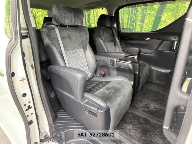 Toyota ALPHARD 2016-11 8220891-8