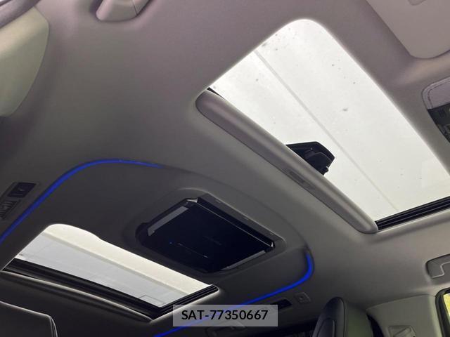 Toyota ALPHARD 2019-03 8221151-2
