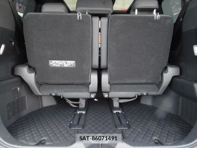 Toyota ALPHARD 2025-05 8221157-18