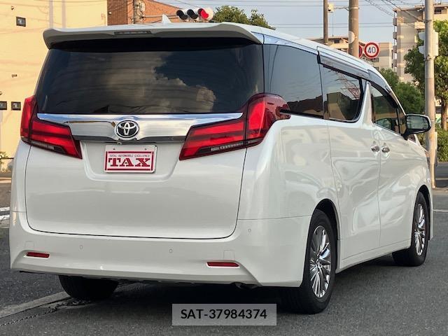 Toyota ALPHARD 2019-02 8221359-1
