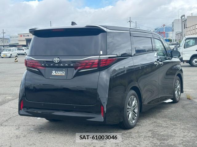 Toyota ALPHARD 2026-06 8221462-4