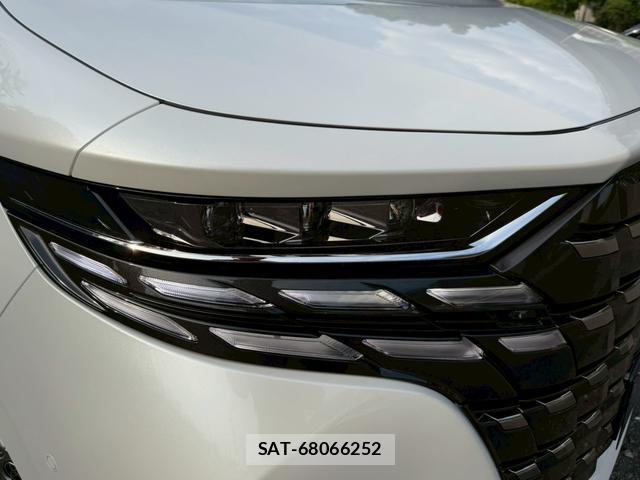 Toyota ALPHARD 2025-04 8221474-12