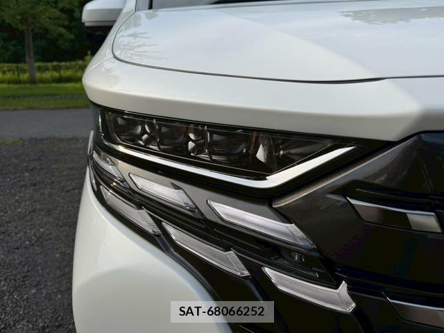 Toyota ALPHARD 2025-04 8221474-13